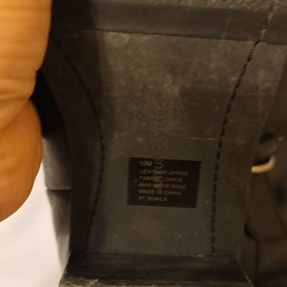 - Arturo chiang boots size 10 - Picture 6 of 12